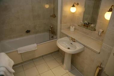 The Saracens Head Hotel