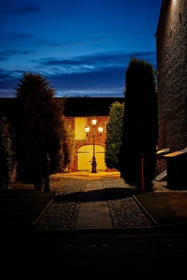 Loftsome Bridge Hotel