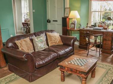 Garfield House South Brent