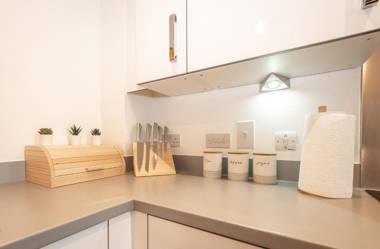 Sapphire Apartment - in the heart of Southampton