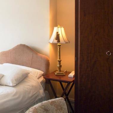 Leaded Light Guest House