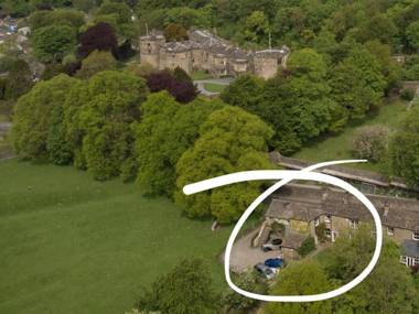 The Bailey Bed and Breakfast Shepherd's Hut and Holiday Cottage
