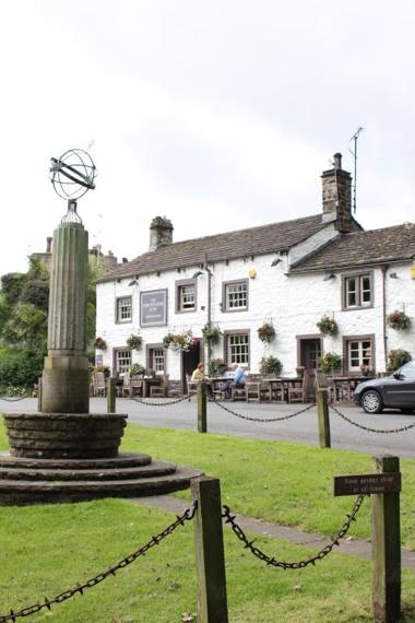 The Fountaine Inn