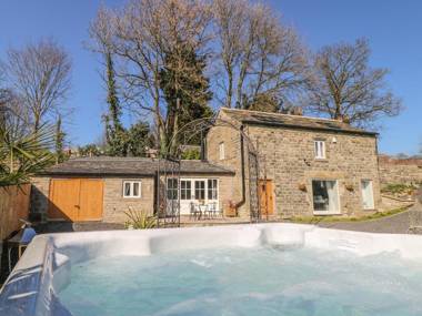 Cunliffe Barn Shipley