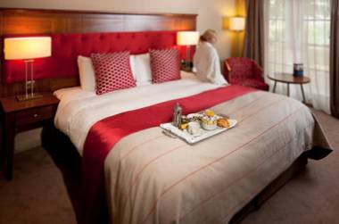 Mercure London Staines-upon-Thames Hotel