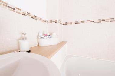 Riverside Cottage Shefford