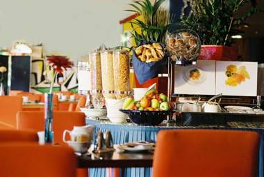 OYO Flagship Sheffield Metropolitan