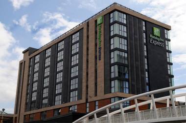 Holiday Inn Express Sheffield City Centre an IHG Hotel
