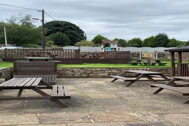 OYO Ye Olde Mustard Pot