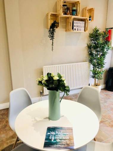 MODERN LUSH SHEFFIELD APARTMENT SHEFFIELD UNI NETFLIX Nearby Paid Parking