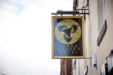 Three Cranes Boutique Hotel