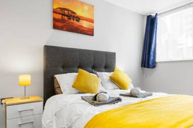 Stay Smiling- The Fitzgerald