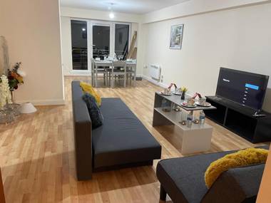 Royal Plaza Apartments