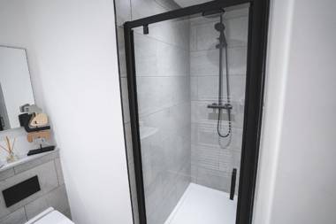 Birtin Works Apartments - Brand New - City Centre