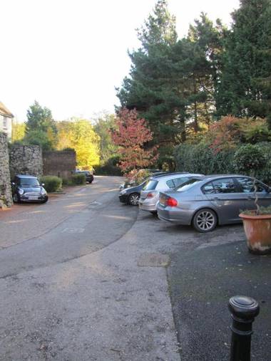 Kings Arms Hotel by Greene King Inns