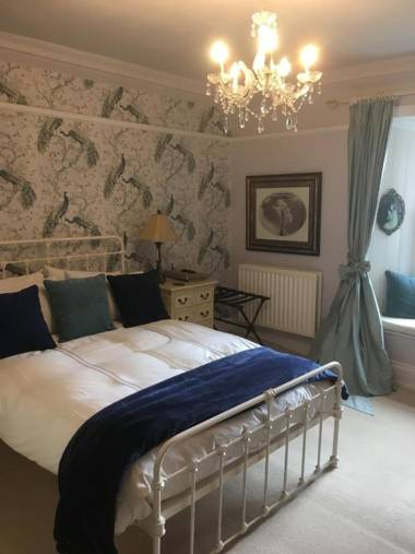 Littlebank Country House