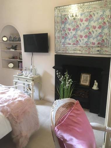 Littlebank Country House