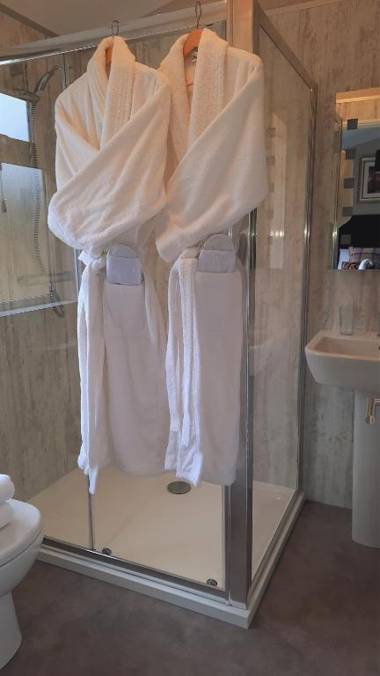 Hollicarrs - Stag Lodge