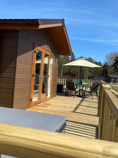 Hollicarrs - Newlands