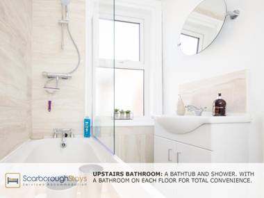 Beautiful Victorian Townhouse Great location close to THE BEACH and Peasholm Park with FREE PARKING SLEEPS 9