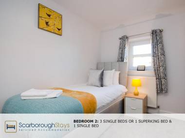 Hibernia Place 3 bedroom Townhouse with PATIO & SEATING AREA - FREE PARKING