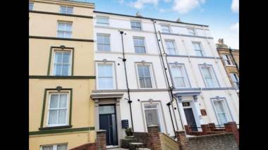 Seabourne Holiday Home with optional Hottub Hire Scarborough