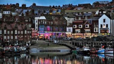 Seabourne Holiday Home with optional Hottub Hire Scarborough