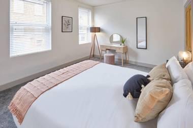 Host & Stay - Clifton House