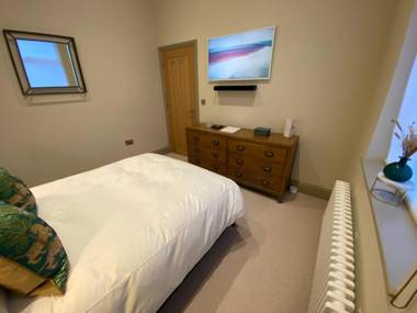 Derwent House Apartments