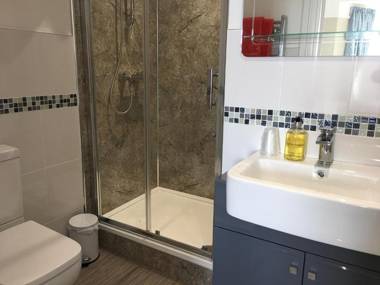 Woodlands Guest House