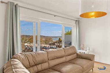 Am Byth - Luxury Cottage Sea Views