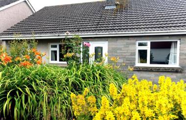 Heddfan - Near to Beach Pet Friendly