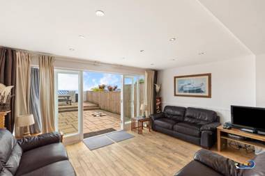 Kilmore - Beach Front House Direct Beach Access Spectacular Sea Views