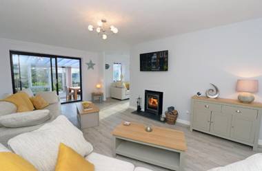 Sêr Môr - Log Burner Peaceful Cottage Dog Friendly