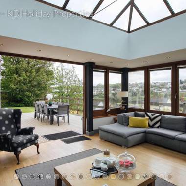 Oaktree Lodge - Luxury Cottage Hot Tub Sea Views