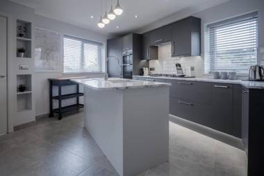 Gower View - 4 Bedroom Luxurious Holiday Home - Saundersfoot