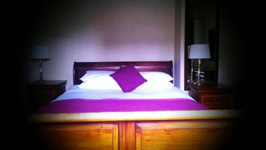 The Bell Hotel Woburn By Greene King Inns