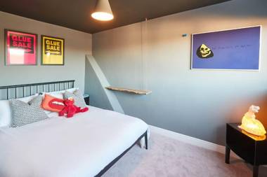 Host & Stay - The Artists Pad Apartment