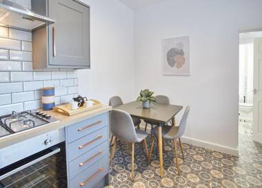 Host & Stay - The Ruby Retreat Apartment