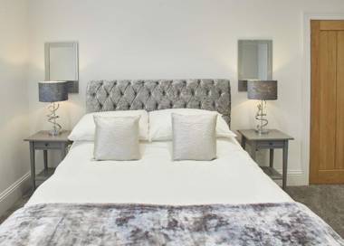 Host & Stay - Simba House