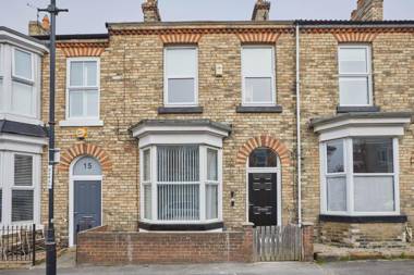 Host & Stay - Huntcliffe at Ruby