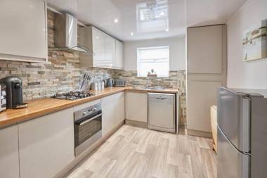 Host & Stay - Huntcliffe at Ruby