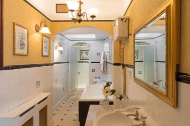 Best Western Red Lion Hotel