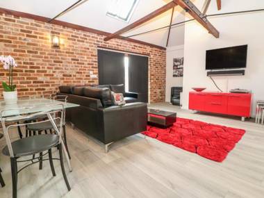 The Brown Street Apartment SALISBURY