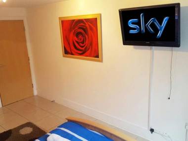 Short Term Worsley Apartment