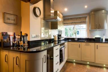 Miller Cottage a luxury 1550's cottage in the Historic centre of Saffron Walden
