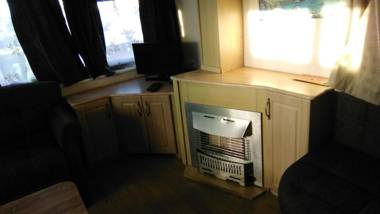 Stunning 3-Bed caravan in camber kitesurf family