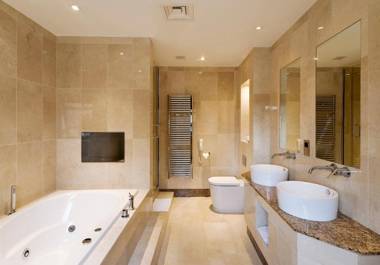 Barn Hotel London Ruislip