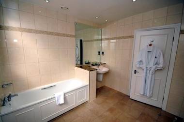 Macdonald Ansty Hall