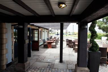 The Red Lion Inn by Greene King Inns